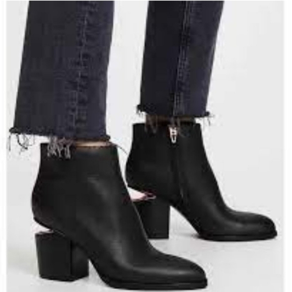 Alexander Wang Gabi Black Leather Ankle Boot Size 8.5 or 39🌴 - Picture 1 of 10